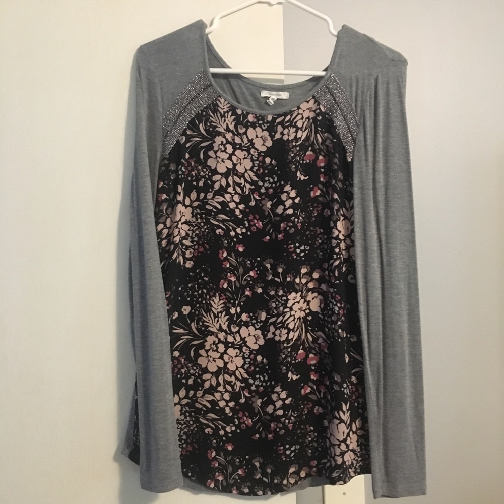 Long sleeve top
